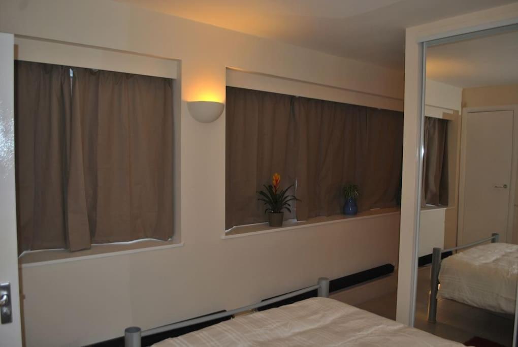 Awesome Apartment In The Heart Of Camden Town Лондон Екстериор снимка