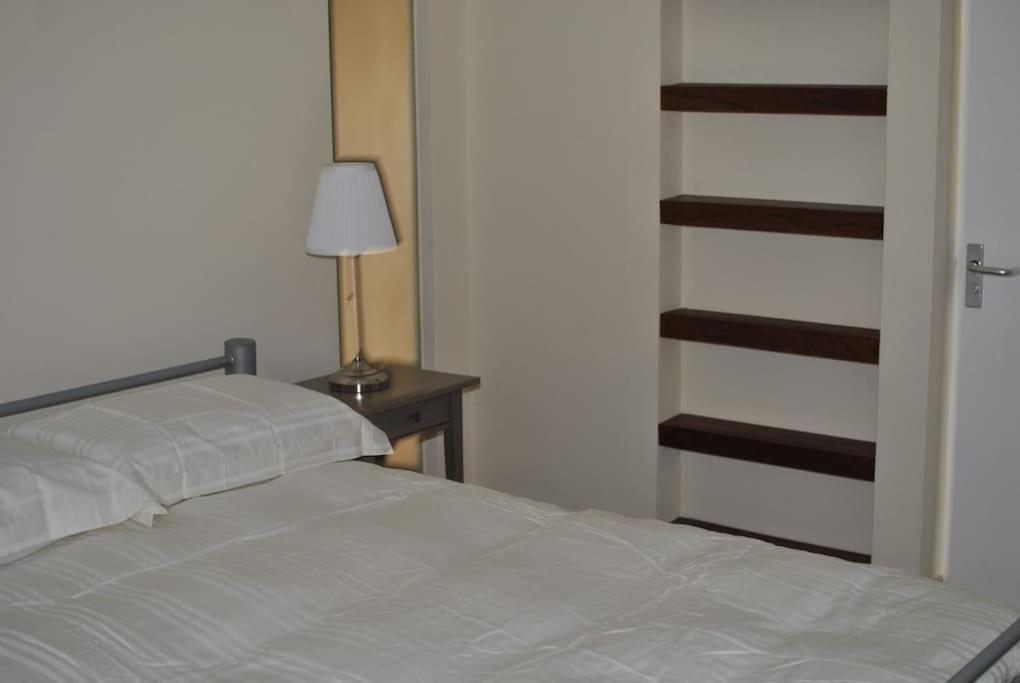 Awesome Apartment In The Heart Of Camden Town Лондон Екстериор снимка